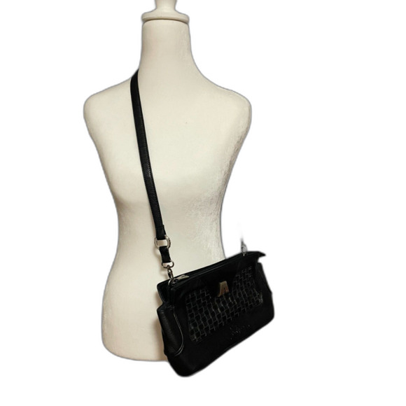 SO Rachel by Longaberger Black Woven Shoulder Bag Purse Faux Leather Y2K - Picture 5 of 10